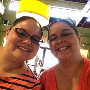 Meet your Posher, Farrah